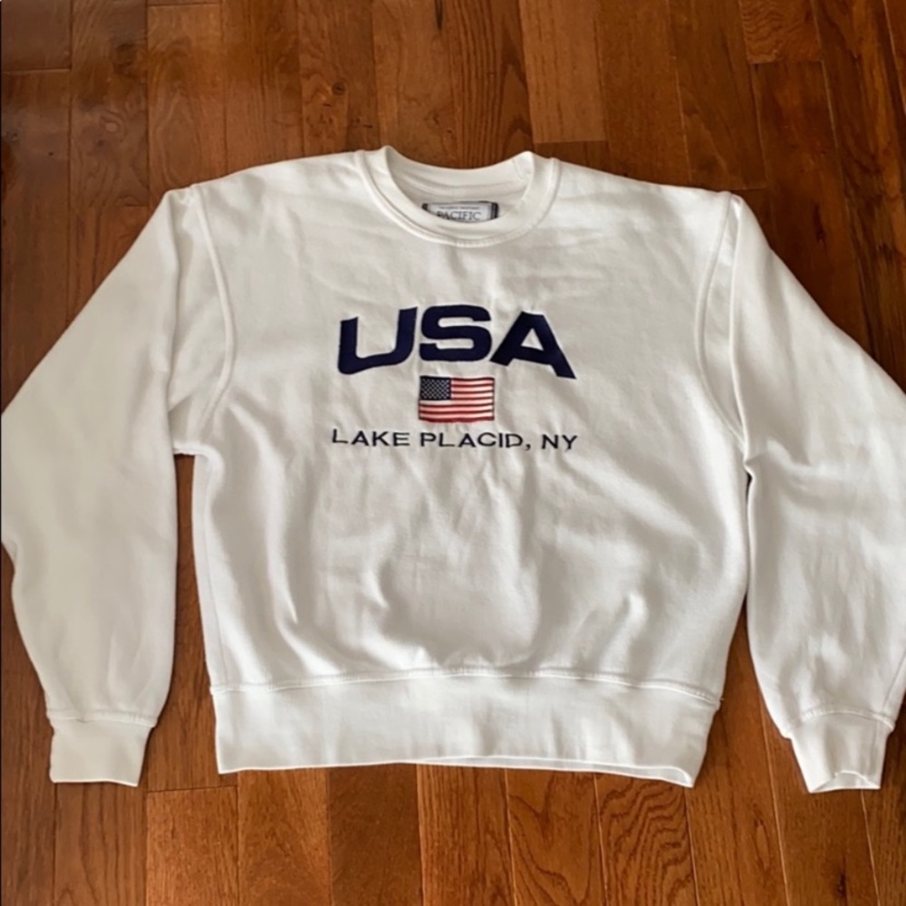 Lake Placid Crewneck